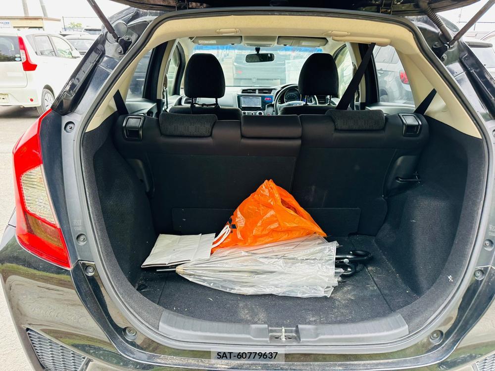 Honda FIT 2013 6577423-23