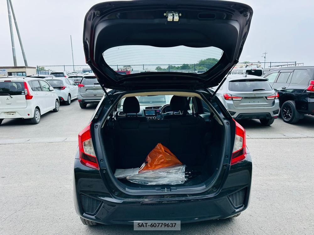 Honda FIT 2013 6577423-24
