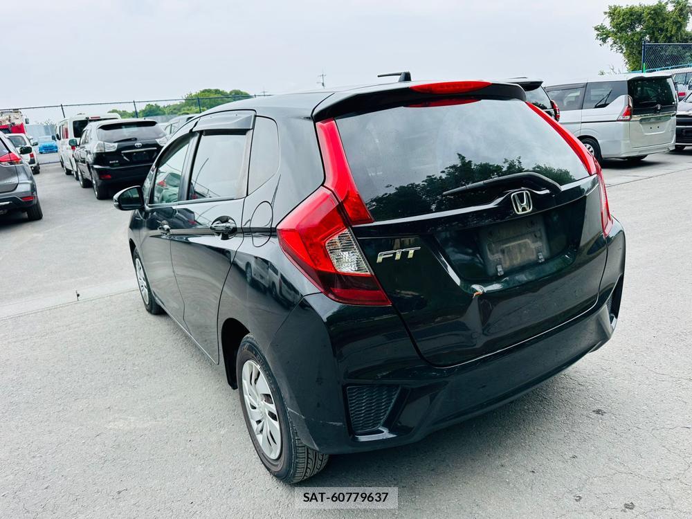 Honda FIT 2013 6577423-2