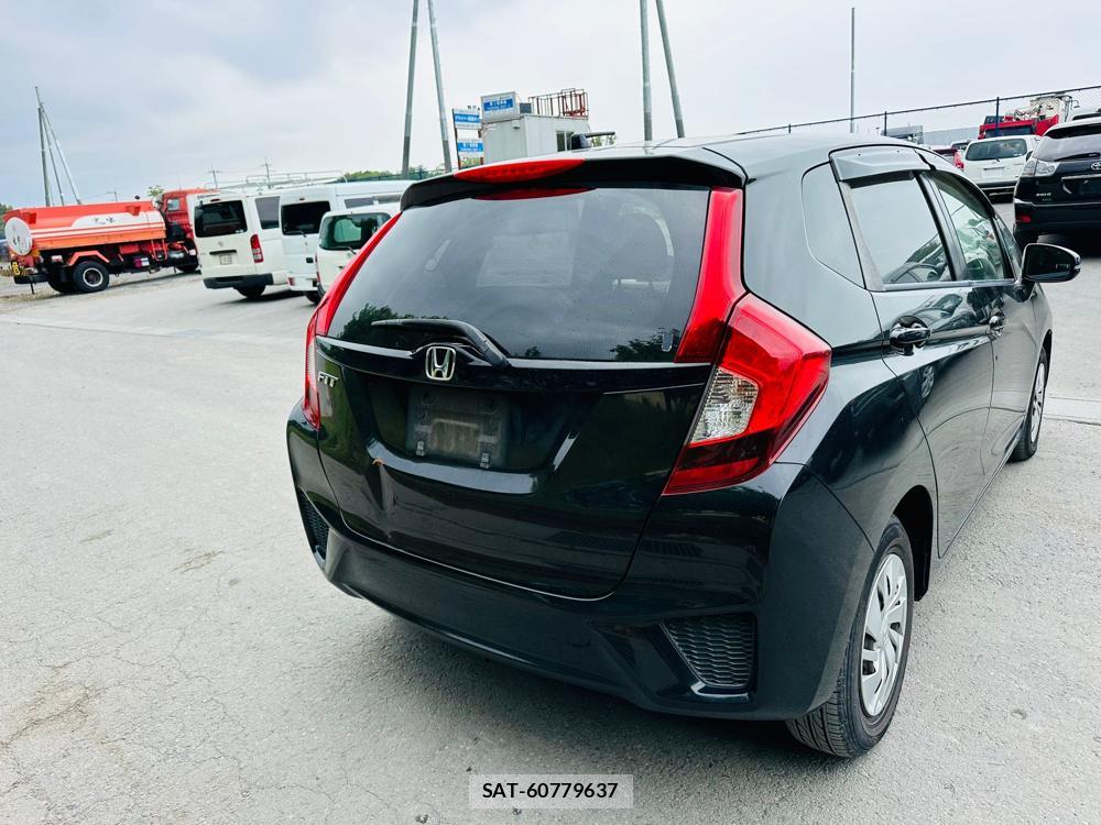 Honda FIT 2013 6577423-4