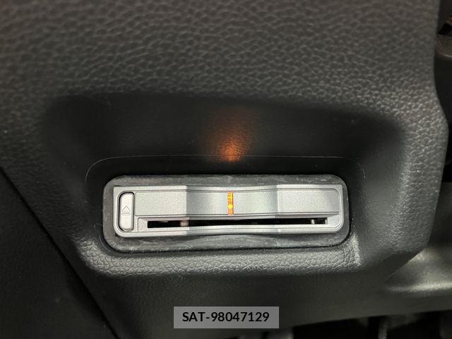 Honda FIT 2016-04 6641570-19