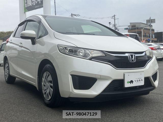 Honda FIT 2016-04 6641570-24