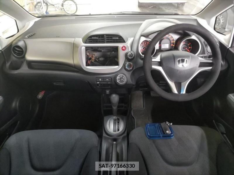 Honda FIT 2009 6665206-4