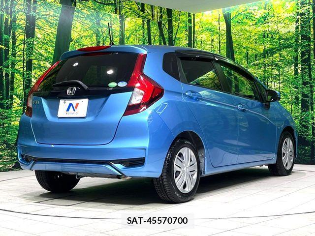Honda FIT 2017-09 6671277-16