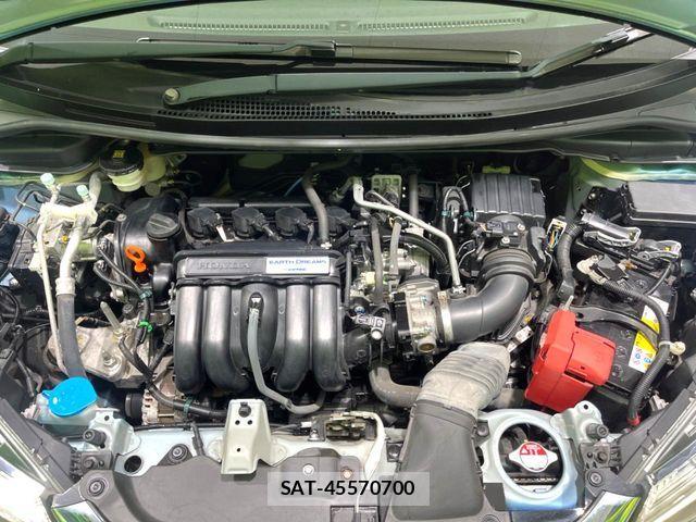 Honda FIT 2017-09 6671277-17
