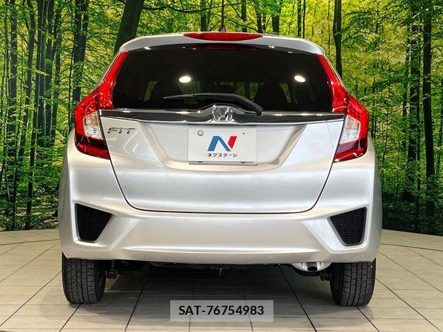 Honda FIT 2015-06 6675938-14