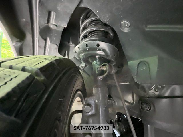 Honda FIT 2015-06 6675938-19