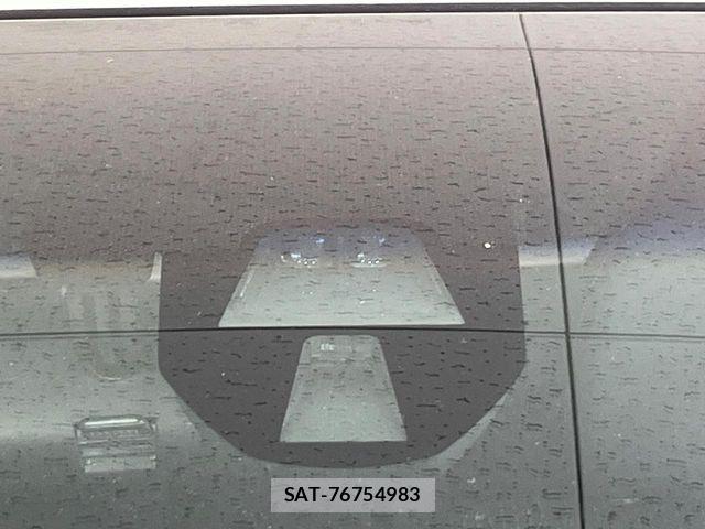 Honda FIT 2015-06 6675938-2