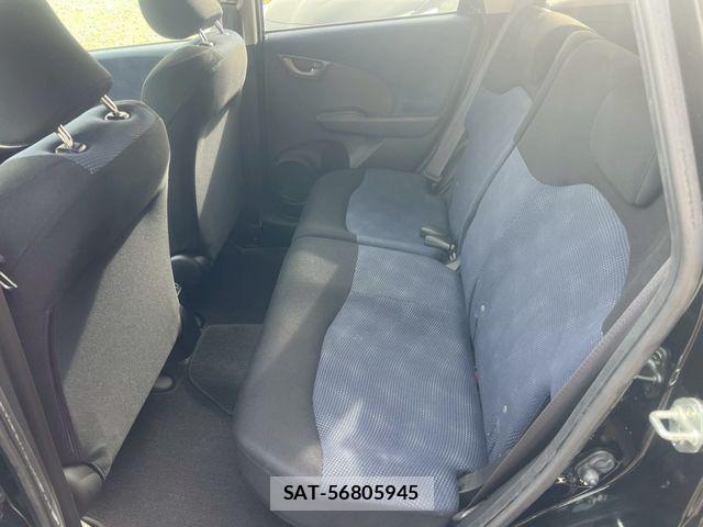 Honda FIT 2011-05 6675942-16
