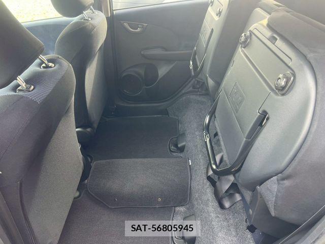 Honda FIT 2011-05 6675942-17