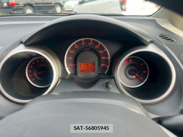 Honda FIT 2011-05 6675942-24