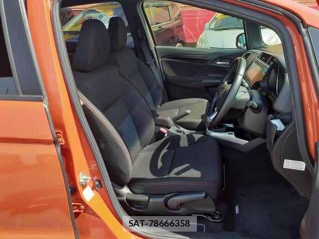 Honda FIT 2015-06 6682660-15