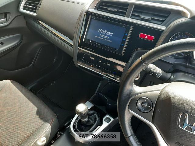 Honda FIT 2015-06 6682660-19