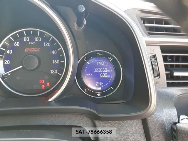 Honda FIT 2015-06 6682660-29