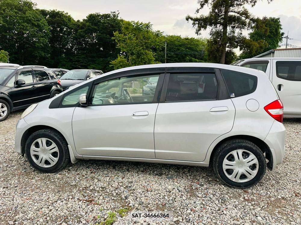Honda FIT 2013 6148134-1