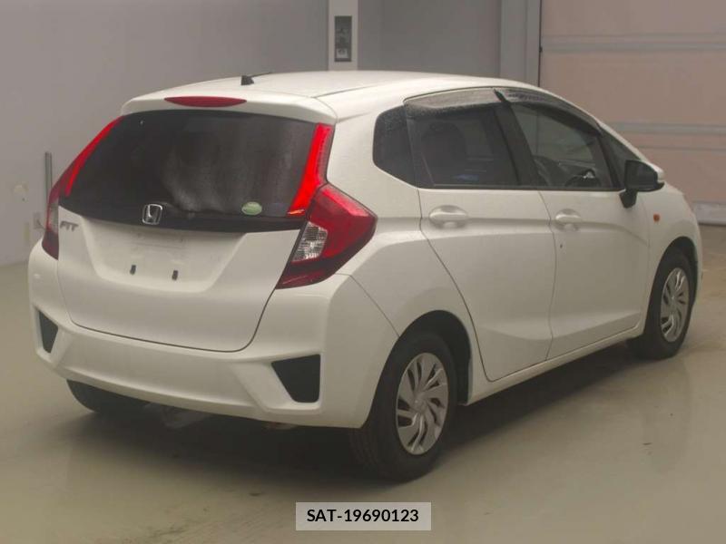 Honda FIT 2014 6713471-1