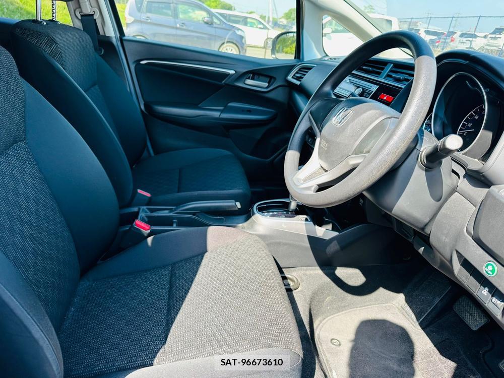 Honda FIT 2013 6205401-11