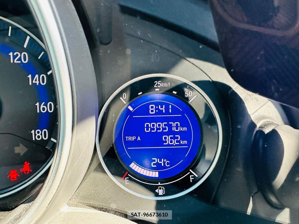 Honda FIT 2013 6205401-15