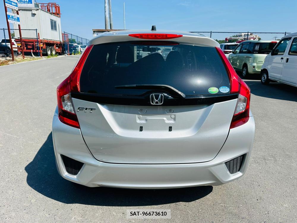 Honda FIT 2013 6205401-3