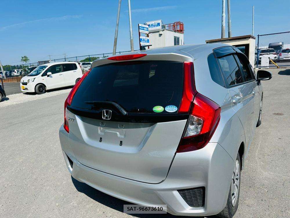 Honda FIT 2013 6205401-4