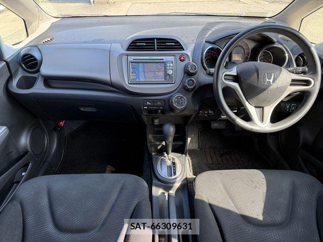 Honda FIT 2012-02 6791026-10