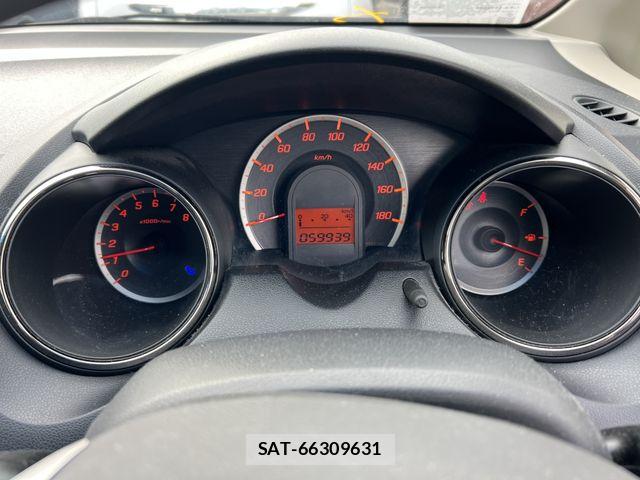 Honda FIT 2012-02 6791026-11