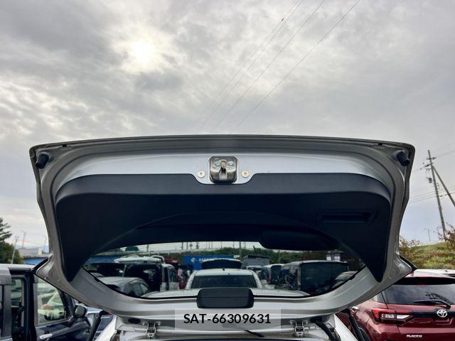 Honda FIT 2012-02 6791026-12