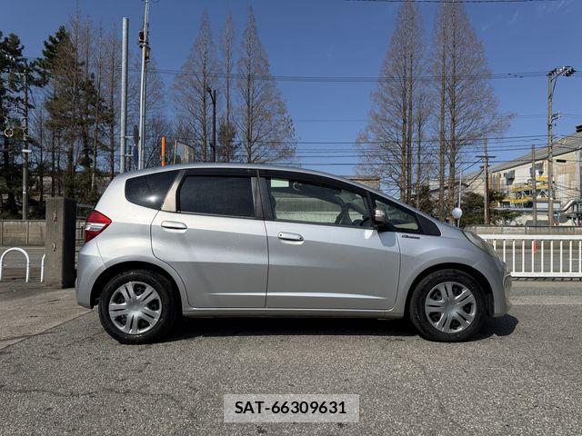 Honda FIT 2012-02 6791026-5