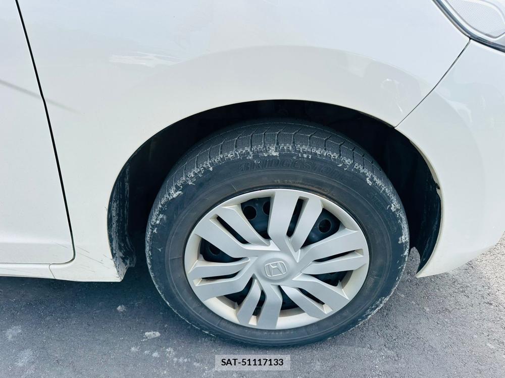 Honda FIT 2014 6157945-27