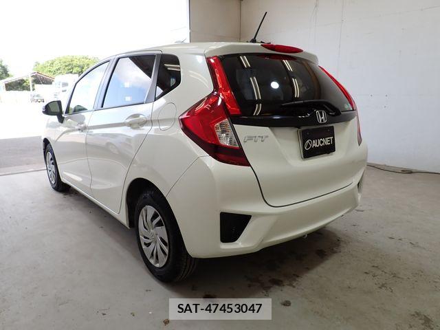 Honda FIT 2017-02 6814887-2