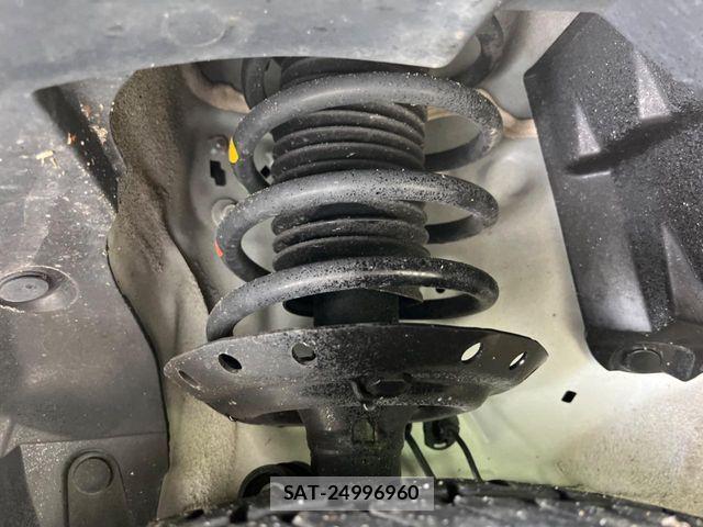 Honda FIT 2018-07 6814889-18