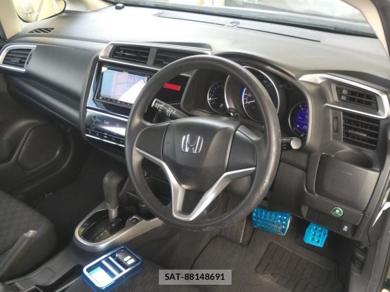Honda FIT 2013 6844772-4