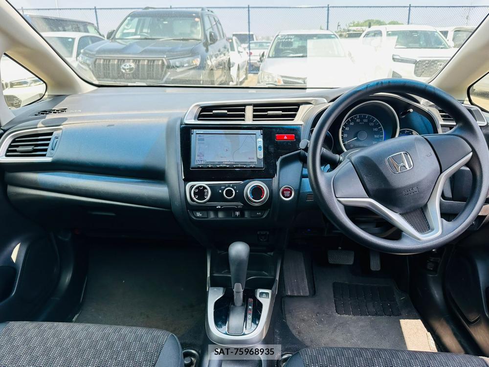Honda FIT 2014 6735241-12