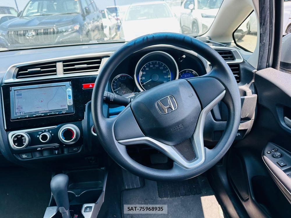 Honda FIT 2014 6735241-13