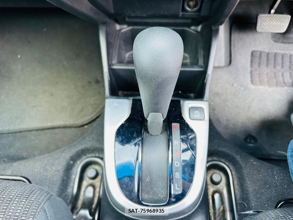 Honda FIT 2014 6735241-18