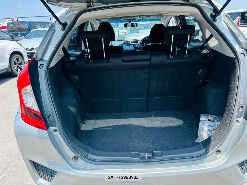 Honda FIT 2014 6735241-24