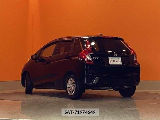 Honda FIT 2015-11 6905074-9