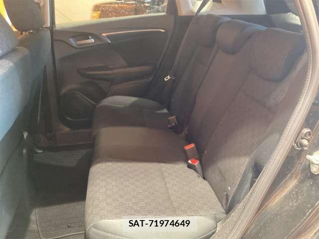Honda FIT 2015-11 6905074-12