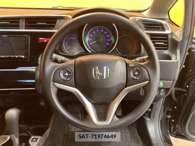 Honda FIT 2015-11 6905074-19