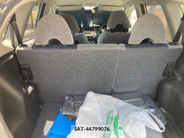 Honda FIT 2005-02 6905095-16