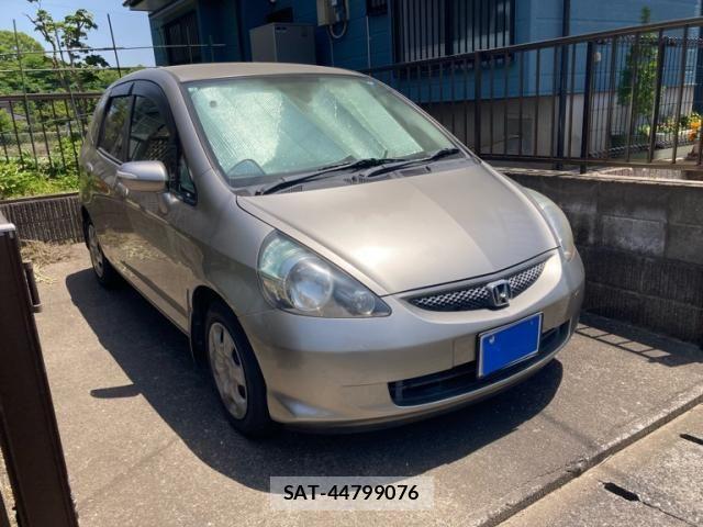 Honda FIT 2005-02 6905095-2