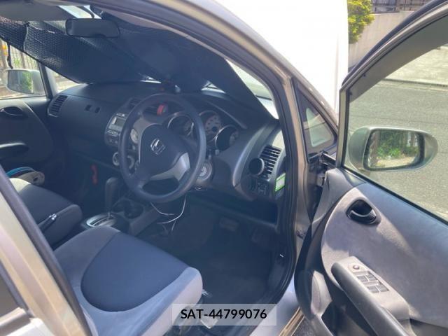 Honda FIT 2005-02 6905095-7