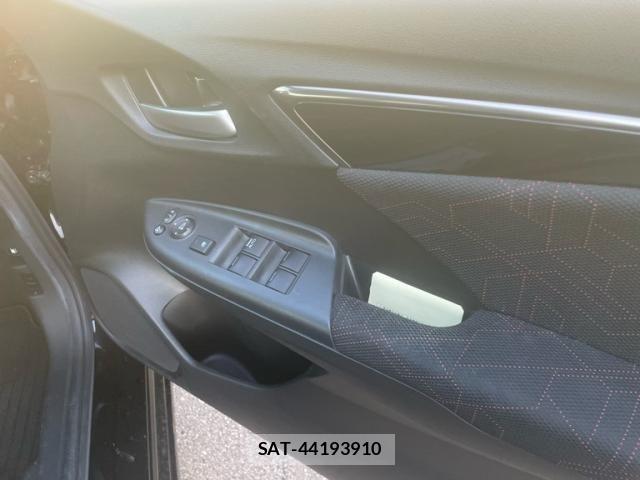 Honda FIT 2017-04 6905060-9