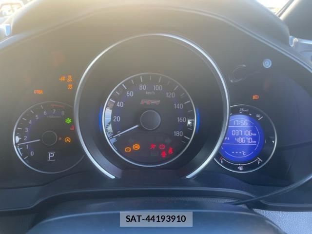 Honda FIT 2017-04 6905060-20