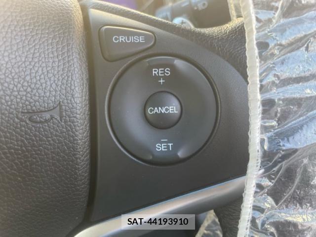Honda FIT 2017-04 6905060-21