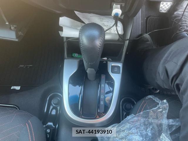 Honda FIT 2017-04 6905060-22