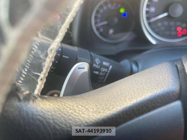 Honda FIT 2017-04 6905060-27