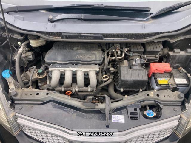 Honda FIT 2011-10 6905129-11