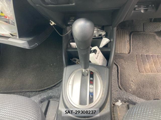 Honda FIT 2011-10 6905129-16
