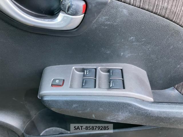 Honda FIT 2011-05 6905123-14